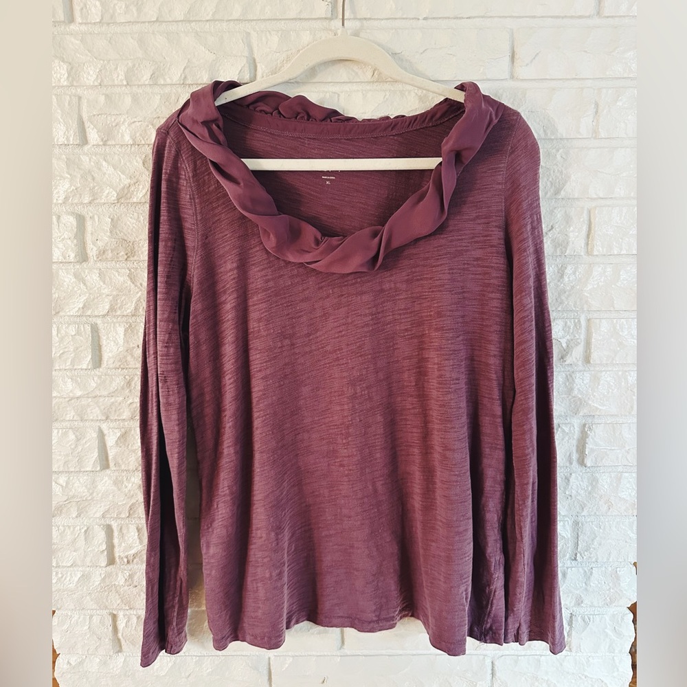 Loft Flouncy Rounded Neckline Top